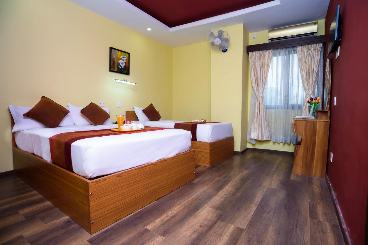 Oyo 105 Hotel Travel Inn Kathmandu Exteriör bild