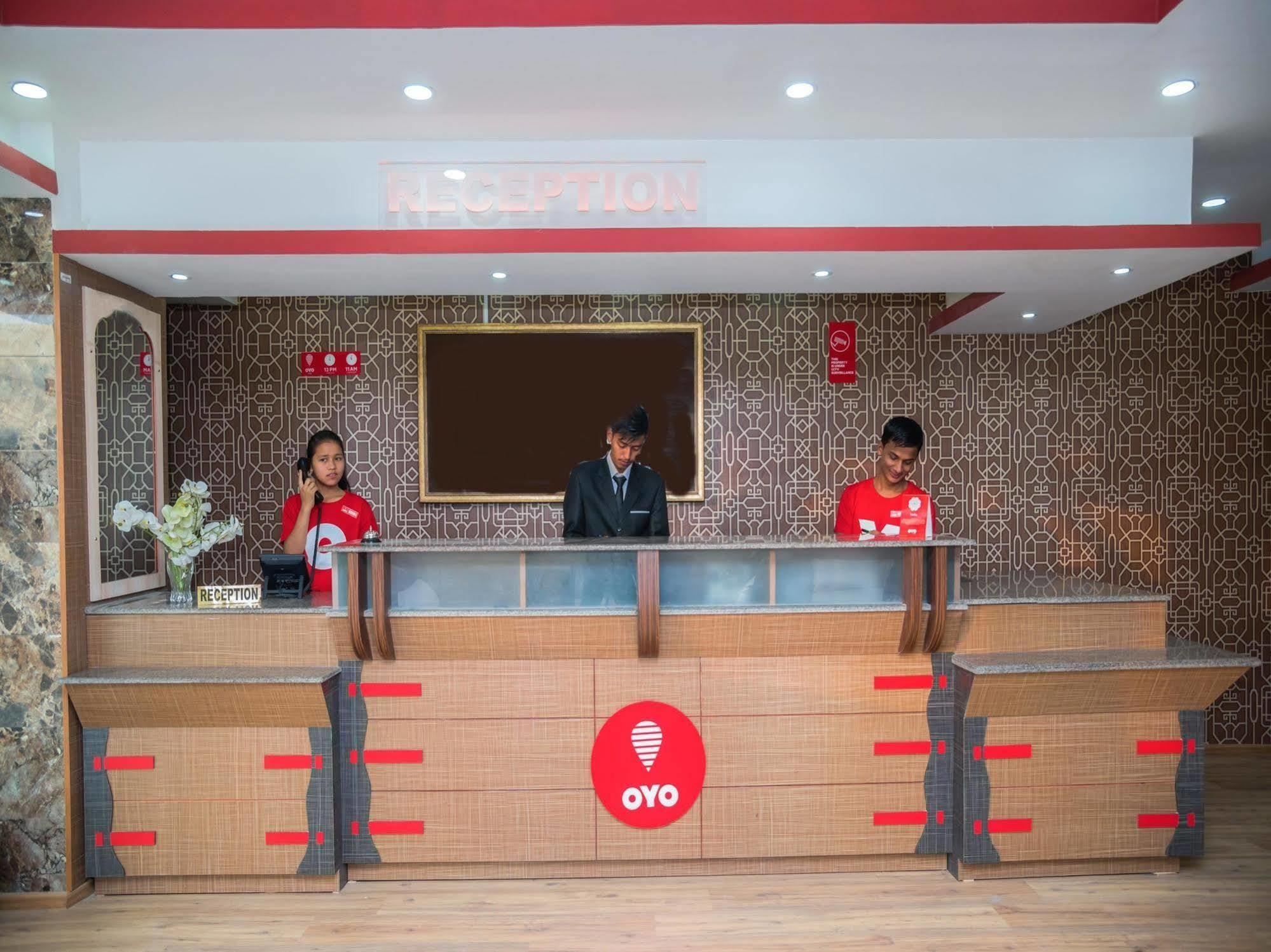 Oyo 105 Hotel Travel Inn Kathmandu Exteriör bild
